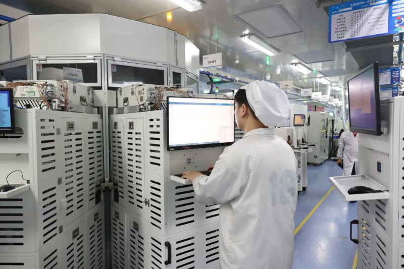 東莞 驅(qū)動(dòng)智造升級(jí)，以人工智能與制造業(yè)深度融合加速現(xiàn)代化產(chǎn)業(yè)體系建設(shè)